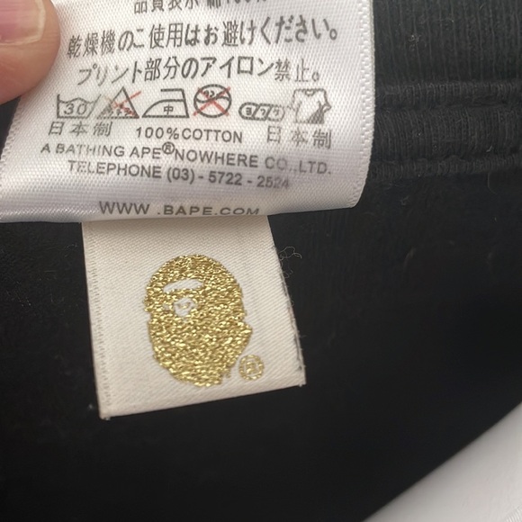 BAPE A Bathing Ape T-Shirt Graphic Shark Tee Unisex Size Large - Picture 7 of 8